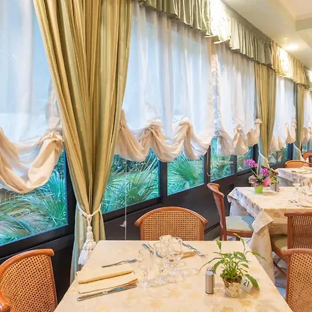 Hotel Kyrton 3*