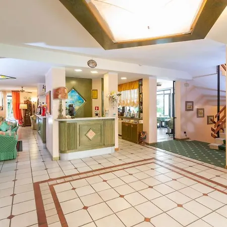 فندق Kyrton فورتي دي مارمي